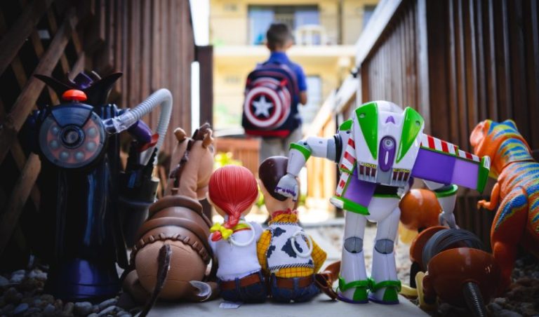 Juguetes para bebés y niños